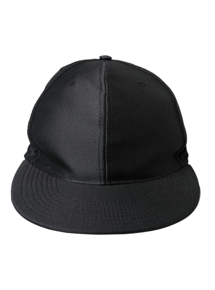 a black hat on a white background