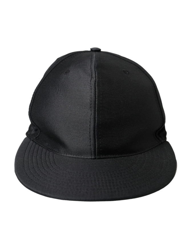 a black hat on a white background