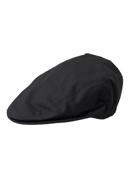 a black hat on a white background