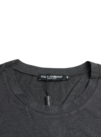 Dolce & Gabbana gray T-shirt neckline and label detail