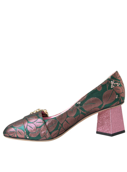 a women's shoe with a flower design on the heel