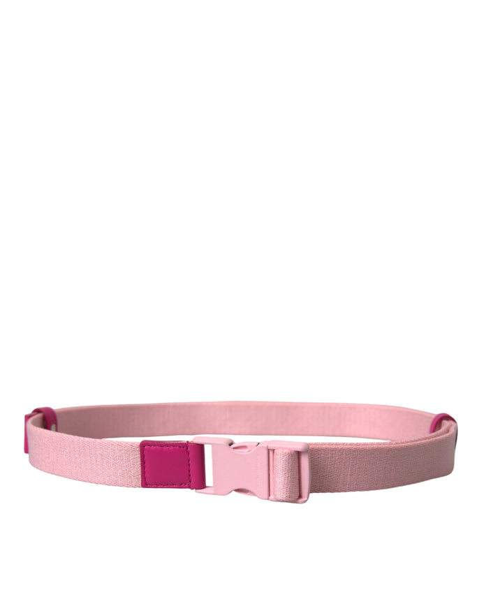 a pink belt with a pink buckle on it