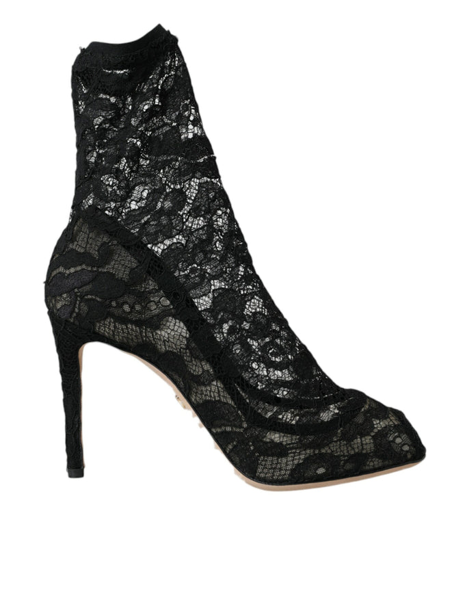 a black high heeled shoe with lace