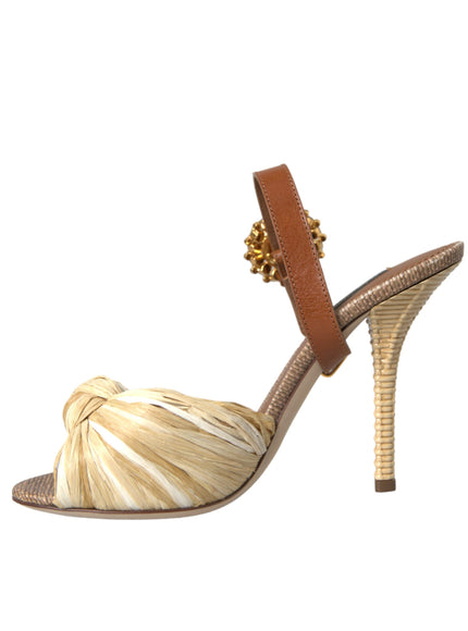 a women's shoe with a flower on the heel