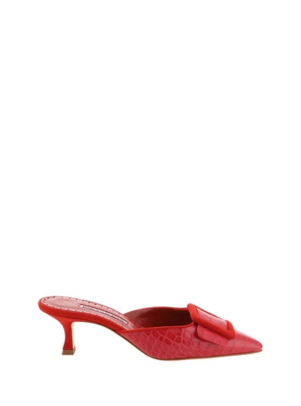 Manolo Blahnik Maysalebi Pumps In Red