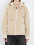 M / Beige