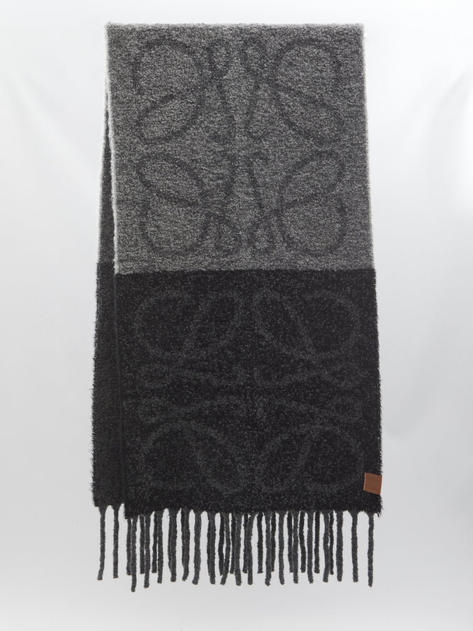 Loewe Anagram Scarf QT Grey