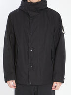 L / Black