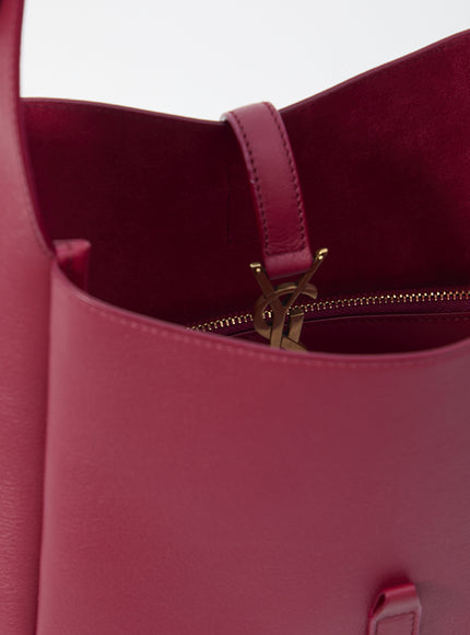 Saint Laurent Le 5 à 7 Small Bag