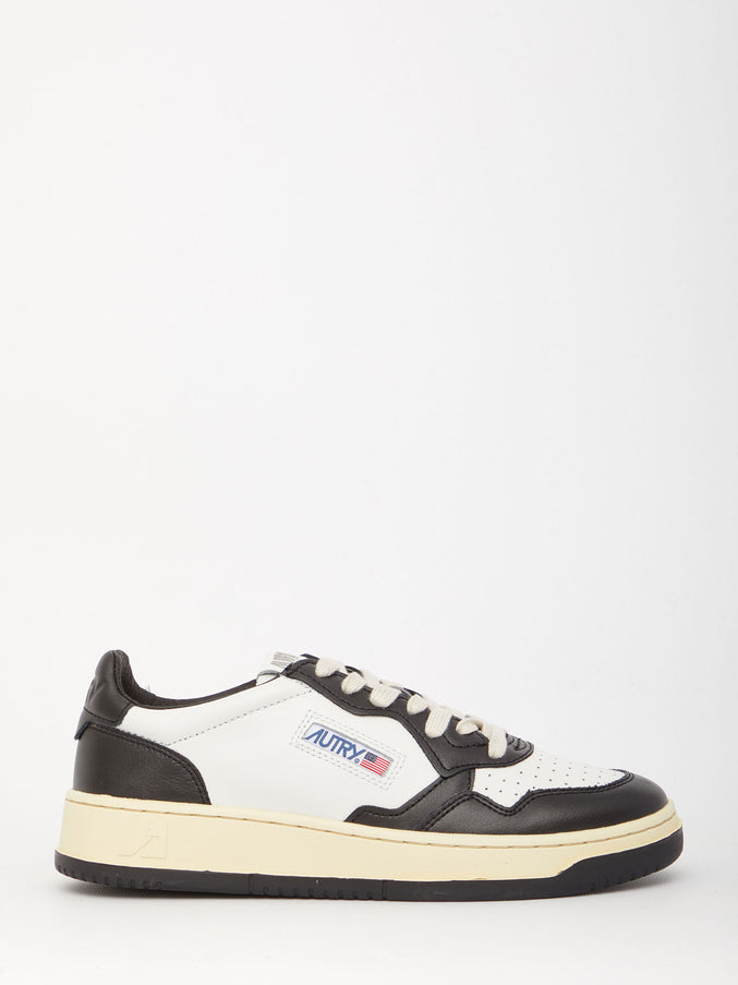 Autry Medalist Low Sneakers White