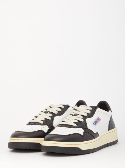 Autry Medalist Low Sneakers