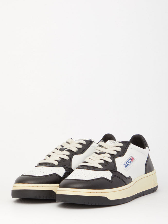 Autry Medalist Low Sneakers
