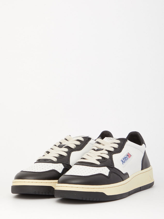 Autry Medalist Low Sneakers