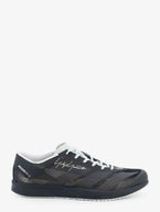 7 / Black