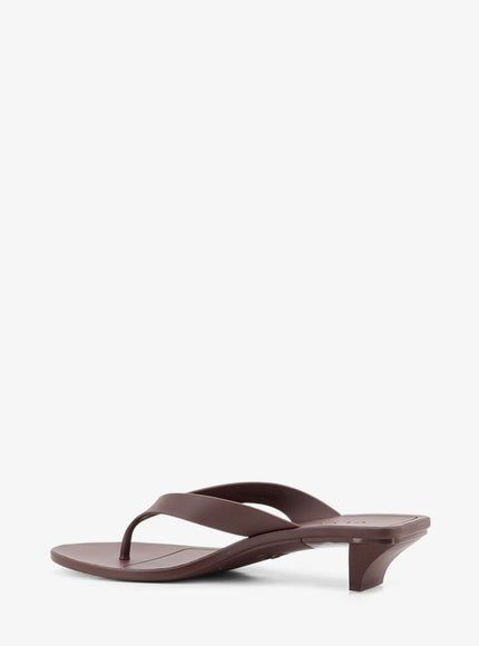 Gucci Vittoria Rubber Flip-Flops Sandals
