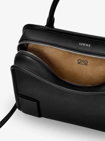 Loewe Amazona 180 Leather Handbag