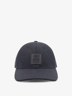 S / Black