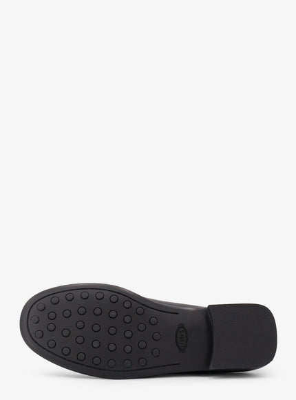 Tod's Black Leather Loafers with Gommini Detail