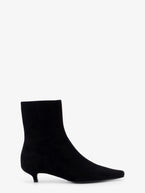 36 / Black
