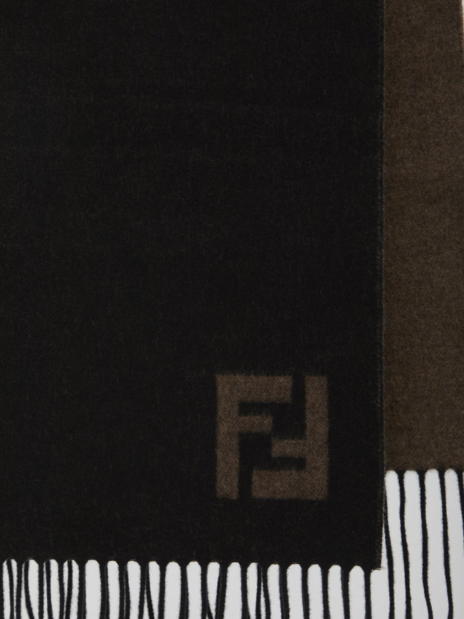Fendi Scarf Ff In Wool And Cashmere
