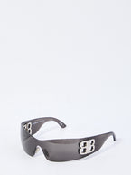 QT / Black