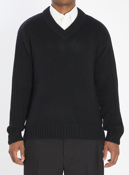 Lisa Yang Dan Sweater Black