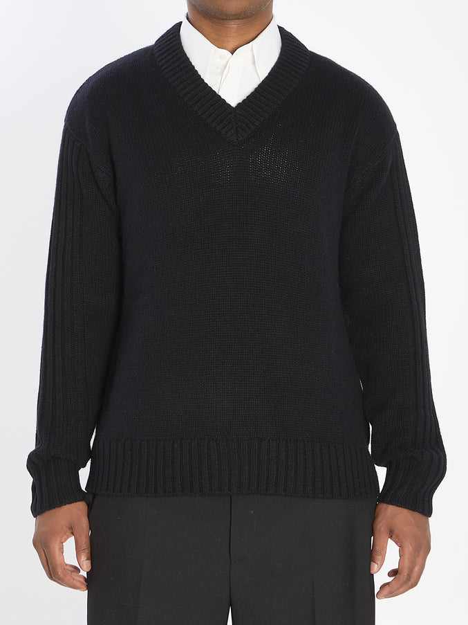 Lisa Yang Dan Sweater Black