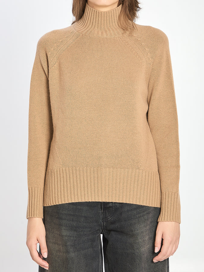 Allude Turtleneck In Wool And Cashmere Beige