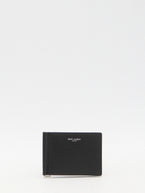 QT / Black