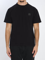 L / Black