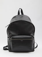 QT / Black