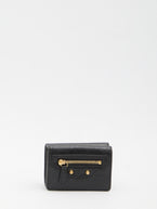 QT / Black