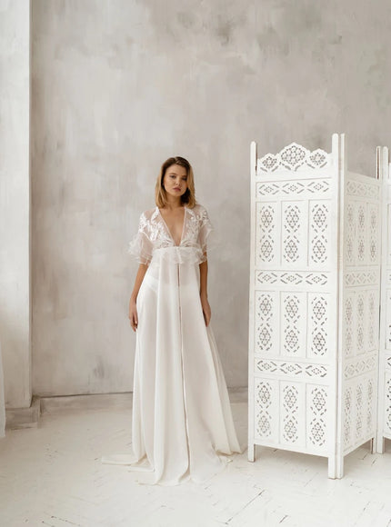 Pollardi Bridal Robe Aurelia Lace Cape Robe