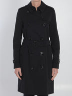 10 / Black