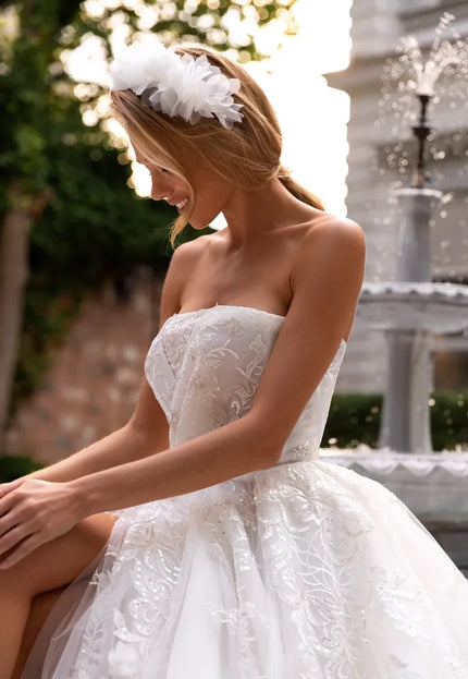 Panakeia – Strapless Sweetheart Ballgown Wedding Dress