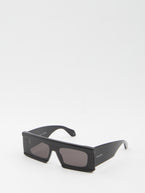 QT / Black