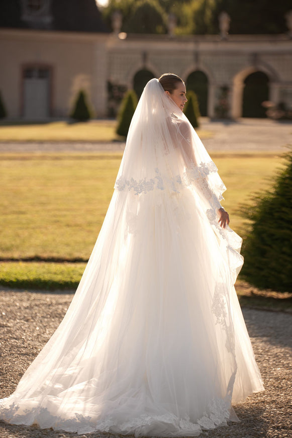 Louise Lace Capel Length Wedding Veil