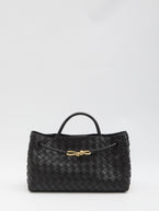 QT / Black