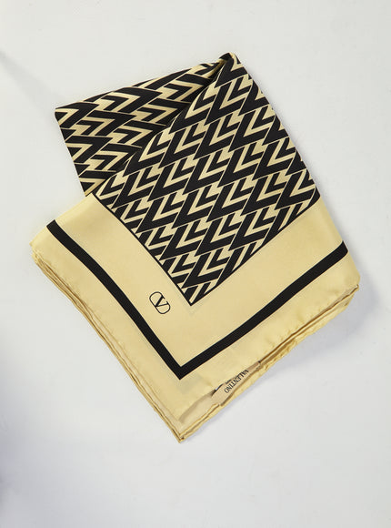 Valentino Garavani Printed Silk Scarf QT Cream