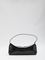 QT / Black