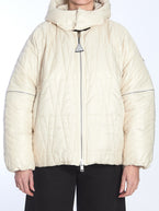 0 / White