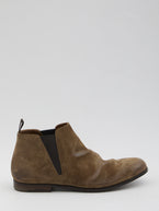 10 / Brown