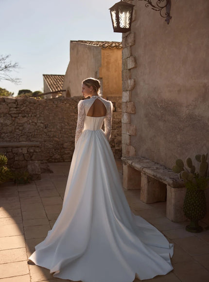 Wolffa Long-Sleeve Lace Fishtail Wedding Dress