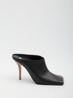 36 / Black