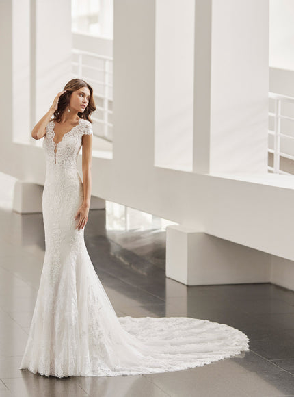 Rosa Clará Negara Lace Mermaid Wedding Dress