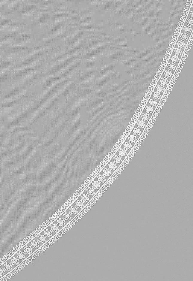 Rosa Clará Couture Tulle and Lace Bridal Veil