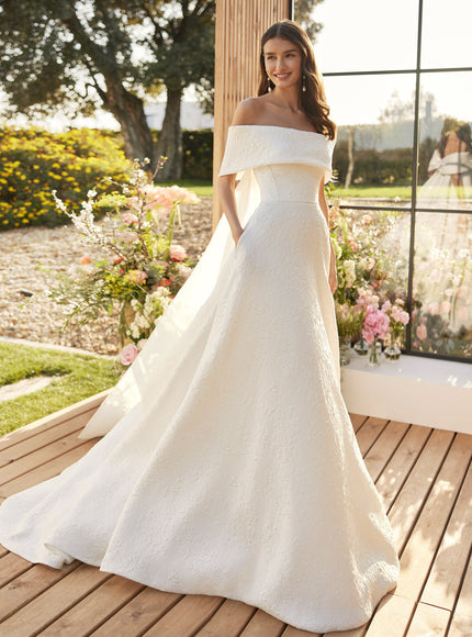 Rosa Clará Couture Camir Vera Brocade A-Line Wedding Gown