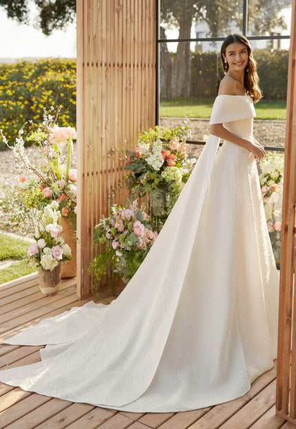 Rosa Clará Couture Camir Vera Brocade A-Line Wedding Gown