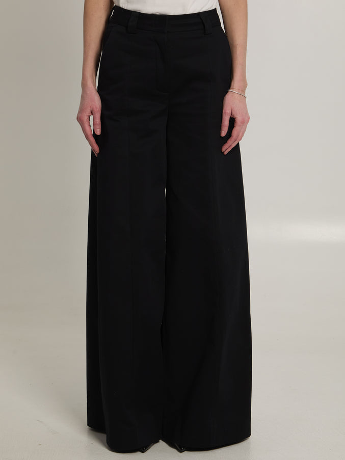 The Latest Alma Pants Black
