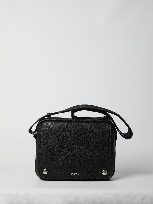 Loewe Pebble Messenger Shoulder Bag Medium QT Black